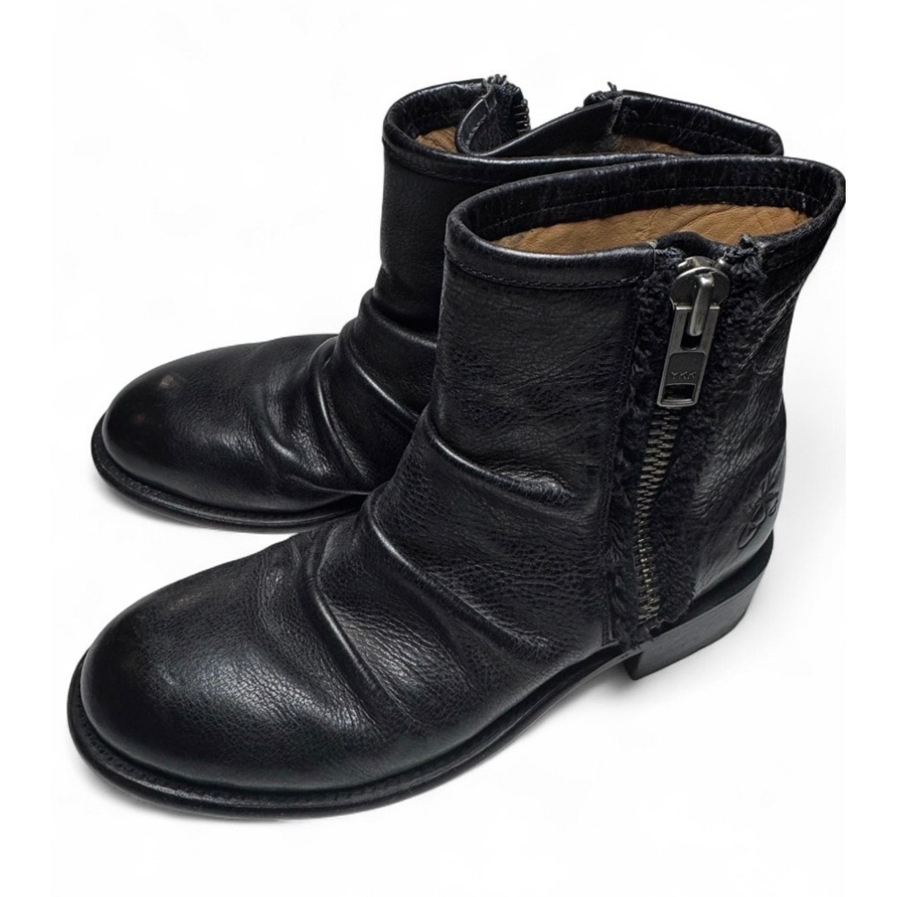 John Fluevog Malcom Zippered Ankle Boot Sz 8W